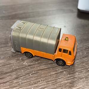 MAJORETTE No 218 MERCEDES-BENZ NG GARBAGE TRUCK 1/100 SCALE 1978 FRANCE